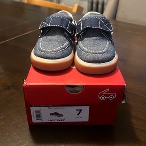 See Kai Run Elias Navy. Toddler size seven
